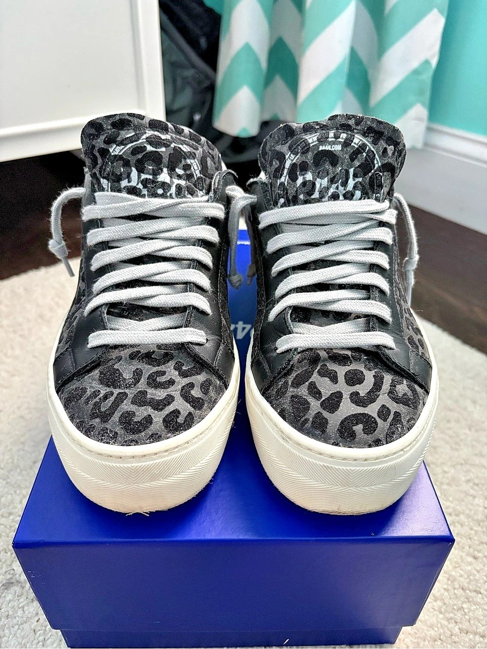 P448 Thea Wild - Leopard Platform Sneaker Sneakers Black & Silver EU 39